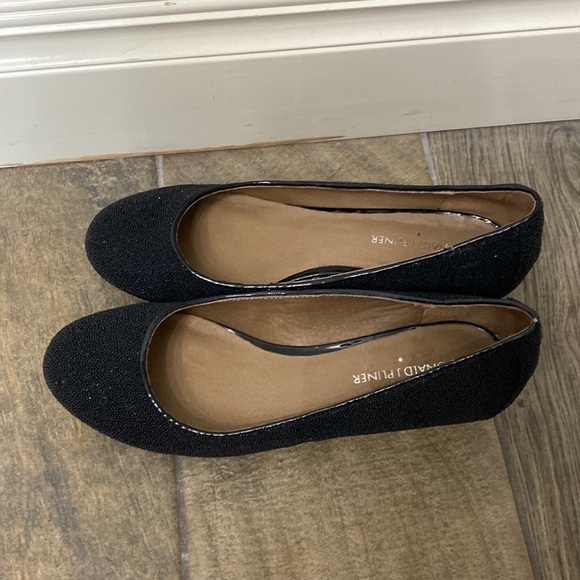 Donald J.Pliner black sparkle shoes size 8 M - Picture 2 of 15